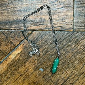 Green crystal necklace